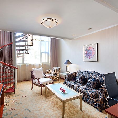 Holiday Inn Zhengzhou Zhongzhou By Ihg Εξωτερικό φωτογραφία
