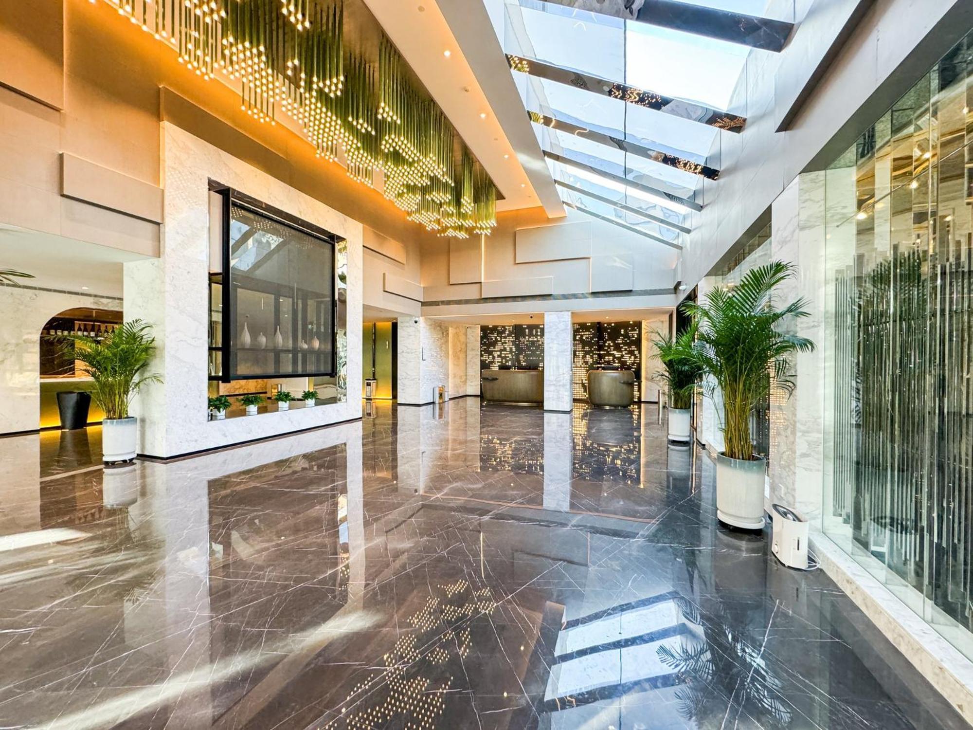 Holiday Inn Zhengzhou Zhongzhou By Ihg Εξωτερικό φωτογραφία